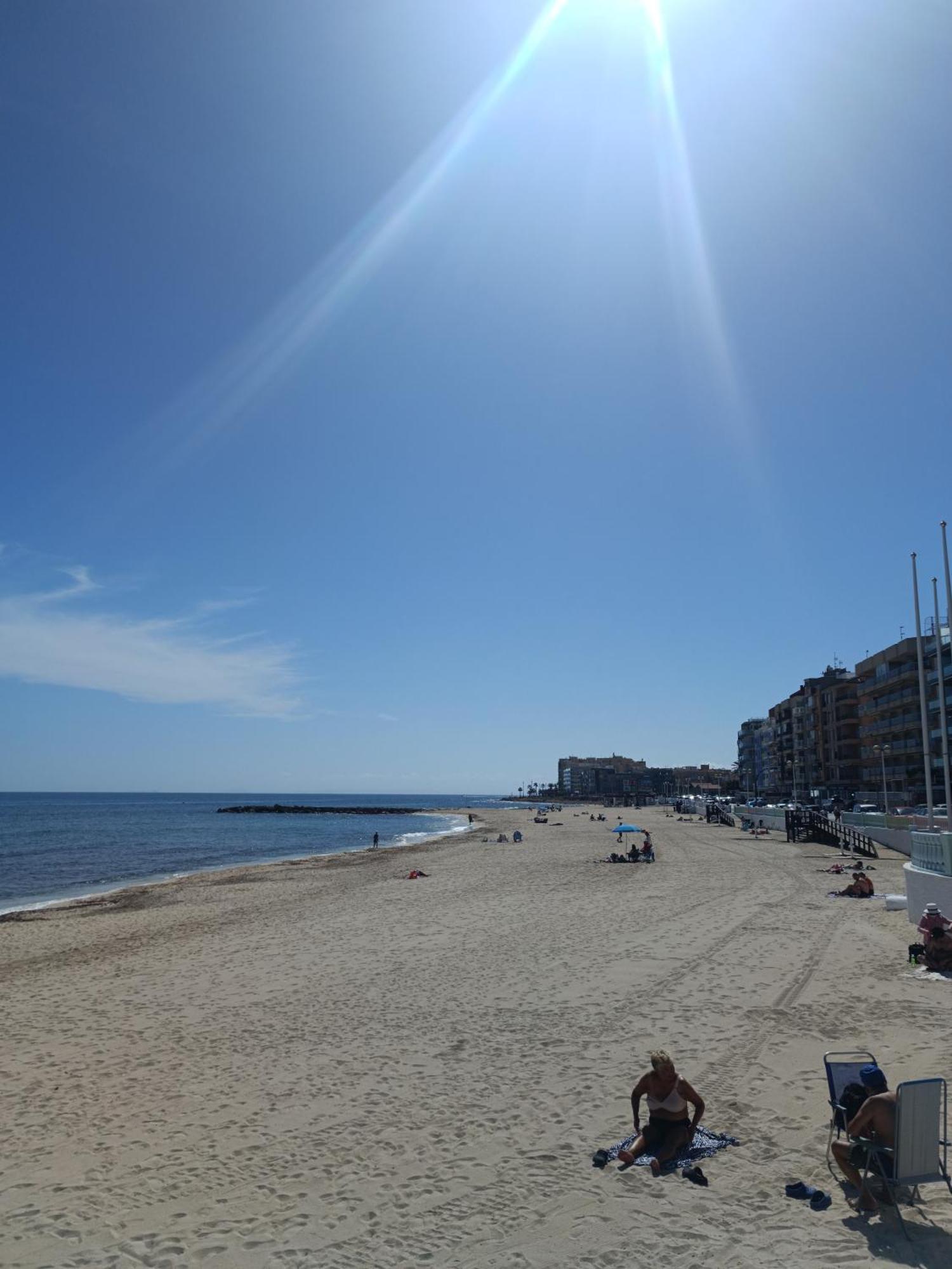 Pmt19 - Los Locos 19 - Edificio Orbiplaya Torrevieja Exterior photo